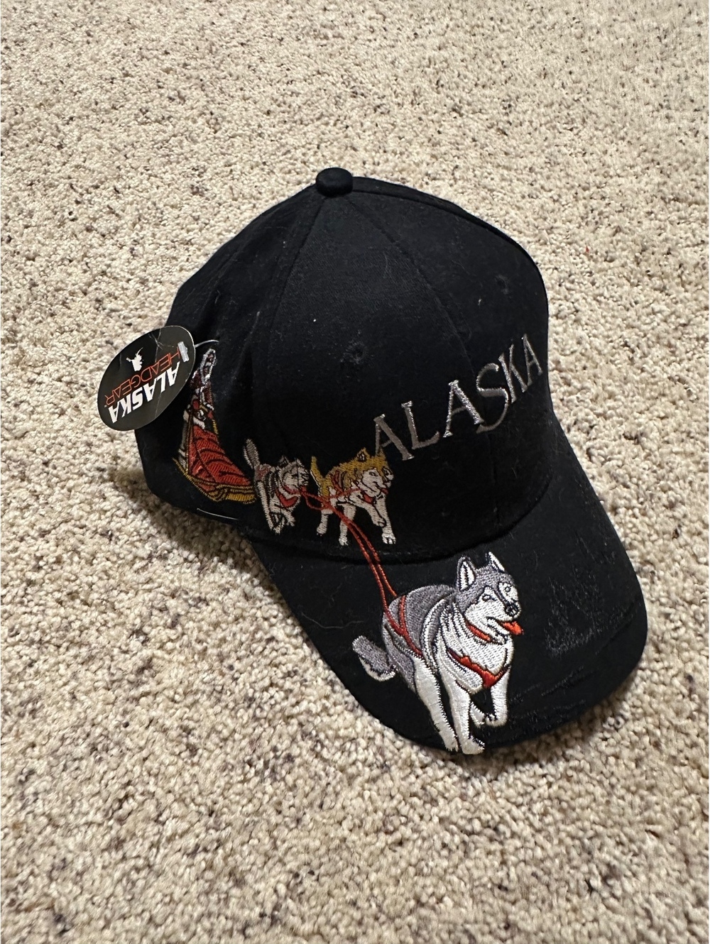 Black Alaska Husky Dog Embroidered Baseball Cap Hat